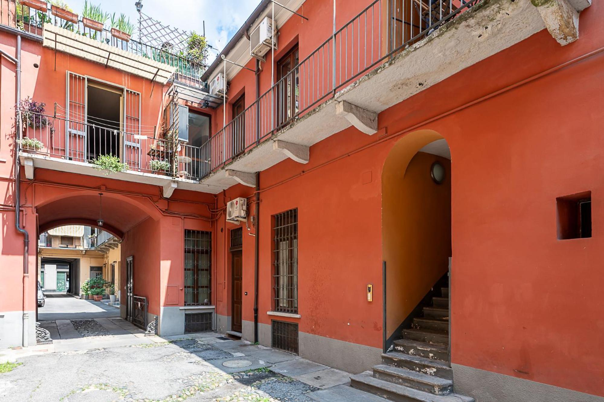 Romantic Apt In Historic Center - Egyptian Museum Turin Bagian luar foto